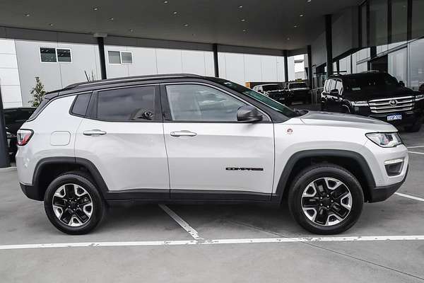 2019 Jeep COMPASS TRAILHAWK (4x4 LOW) M6 MY18