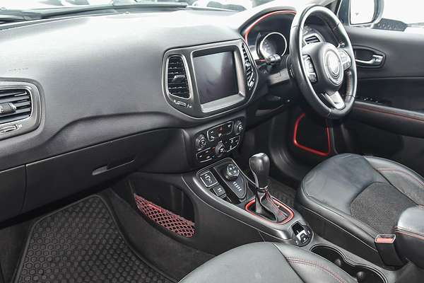 2019 Jeep COMPASS TRAILHAWK (4x4 LOW) M6 MY18