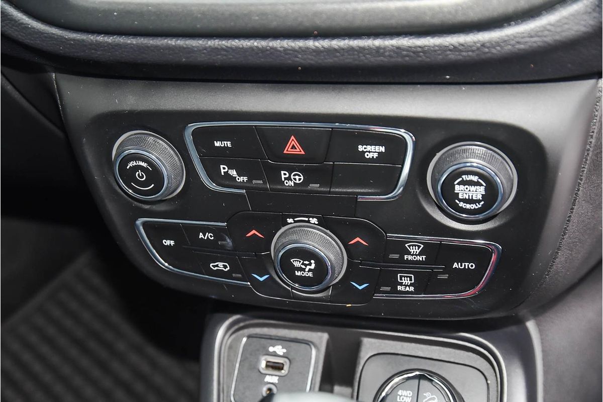 2019 Jeep COMPASS TRAILHAWK (4x4 LOW) M6 MY18