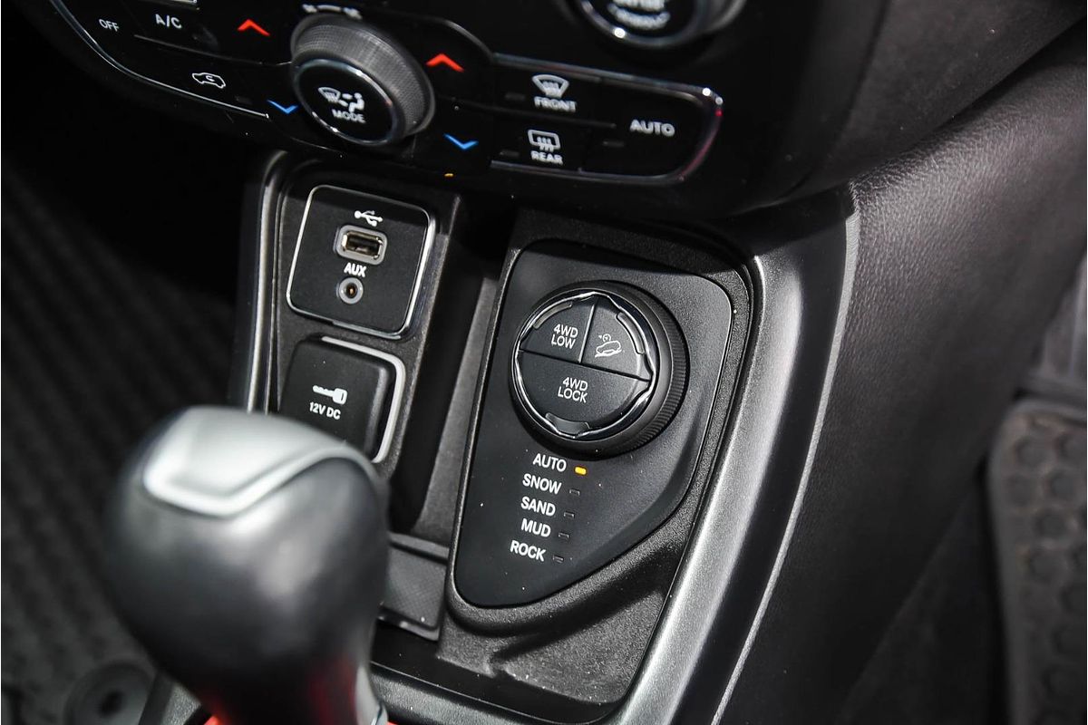 2019 Jeep COMPASS TRAILHAWK (4x4 LOW) M6 MY18