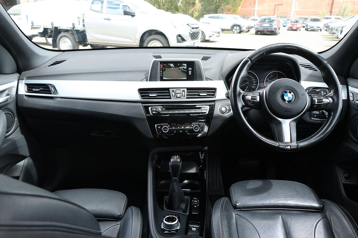 2016 BMW X1 sDrive18d F48