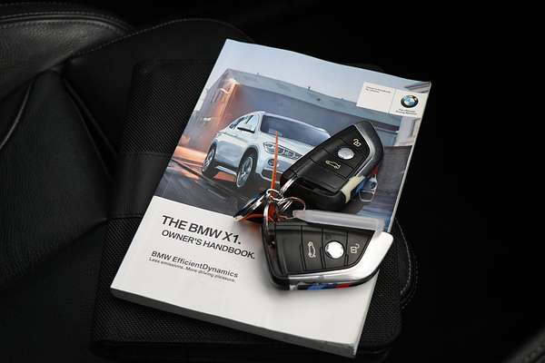 2016 BMW X1 sDrive18d F48