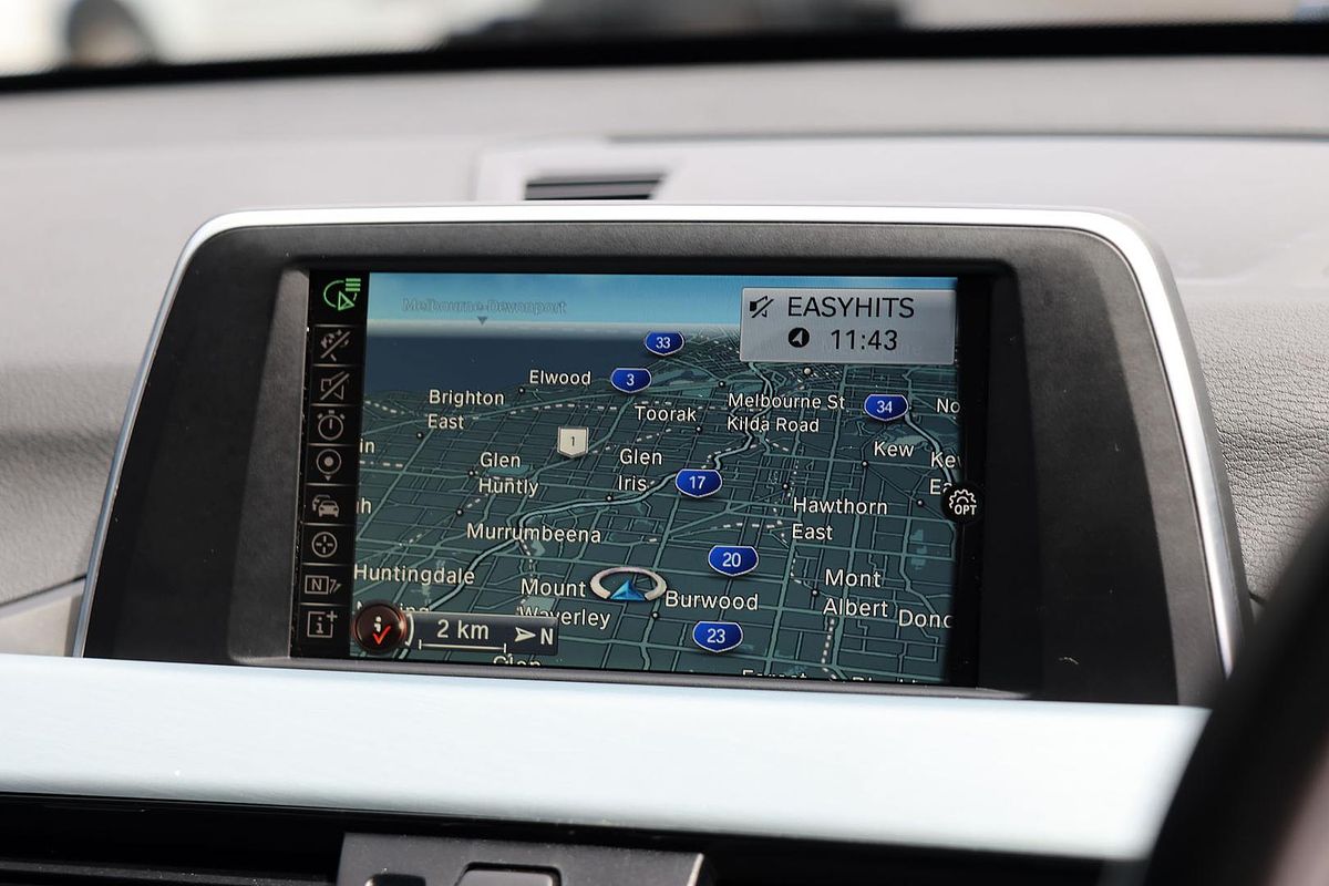 2016 BMW X1 sDrive18d F48