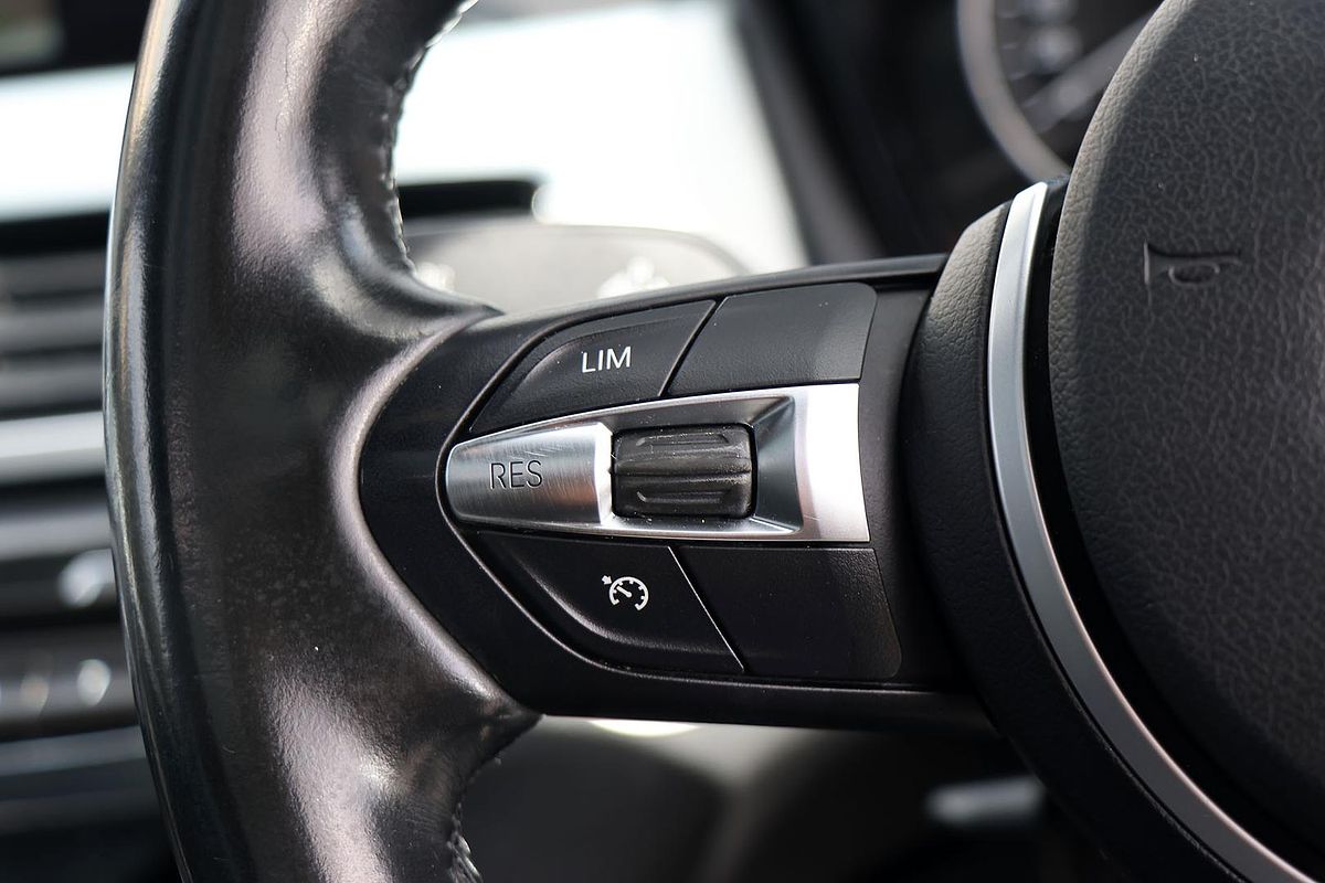 2016 BMW X1 sDrive18d F48