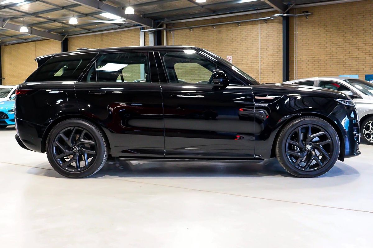2023 Land Rover Range Rover Sport D300 Dynamic SE L461