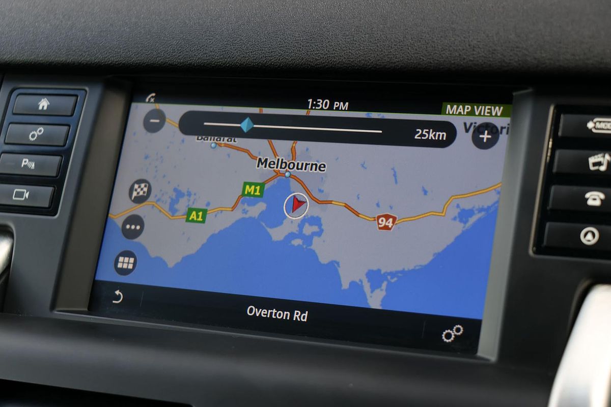 2017 Land Rover Discovery Sport TD4 150 SE L550