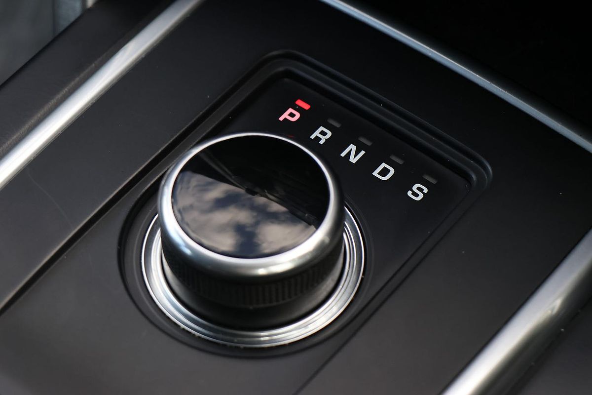 2017 Land Rover Discovery Sport TD4 150 SE L550