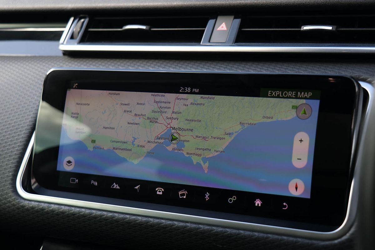 2018 Land Rover Range Rover Velar D240 L560