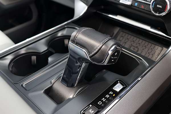 2023 Ford F-150 Lariat 4X4 SWB