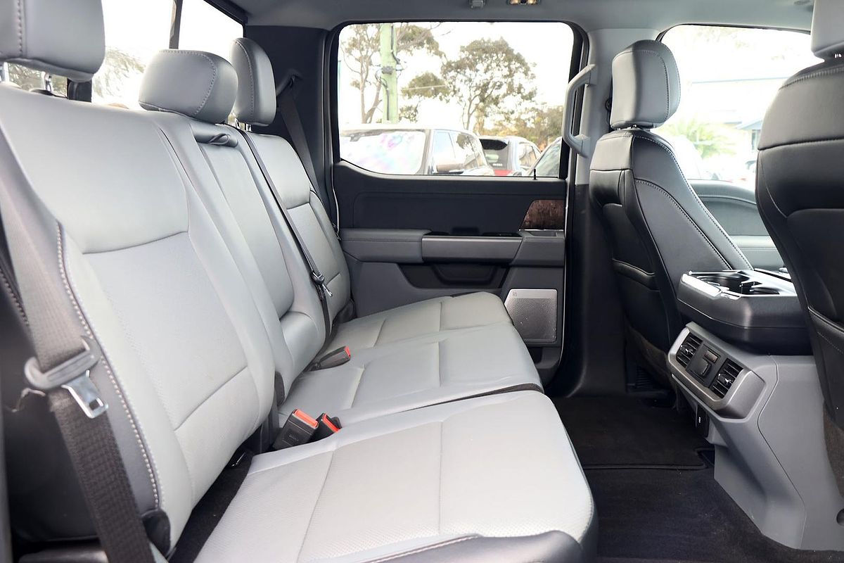 2023 Ford F-150 Lariat 4X4 SWB