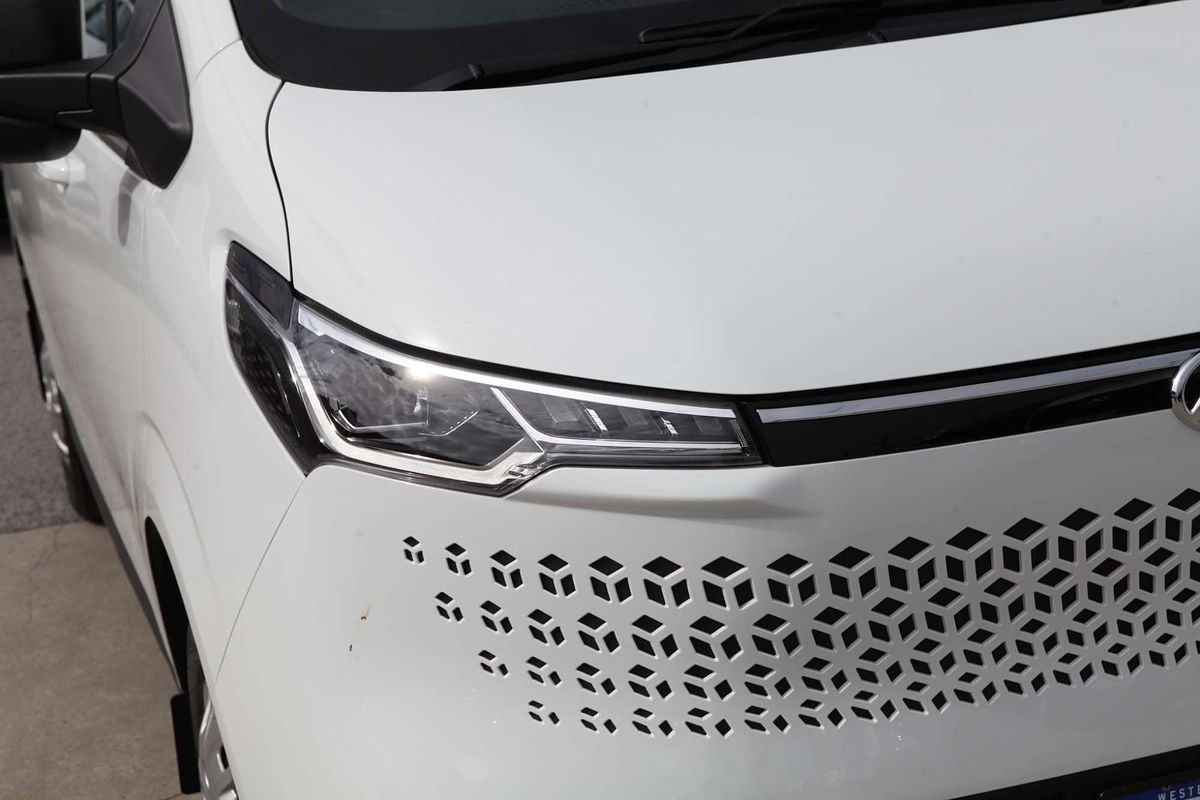 2023 LDV eDeliver 7 SWB Low Roof