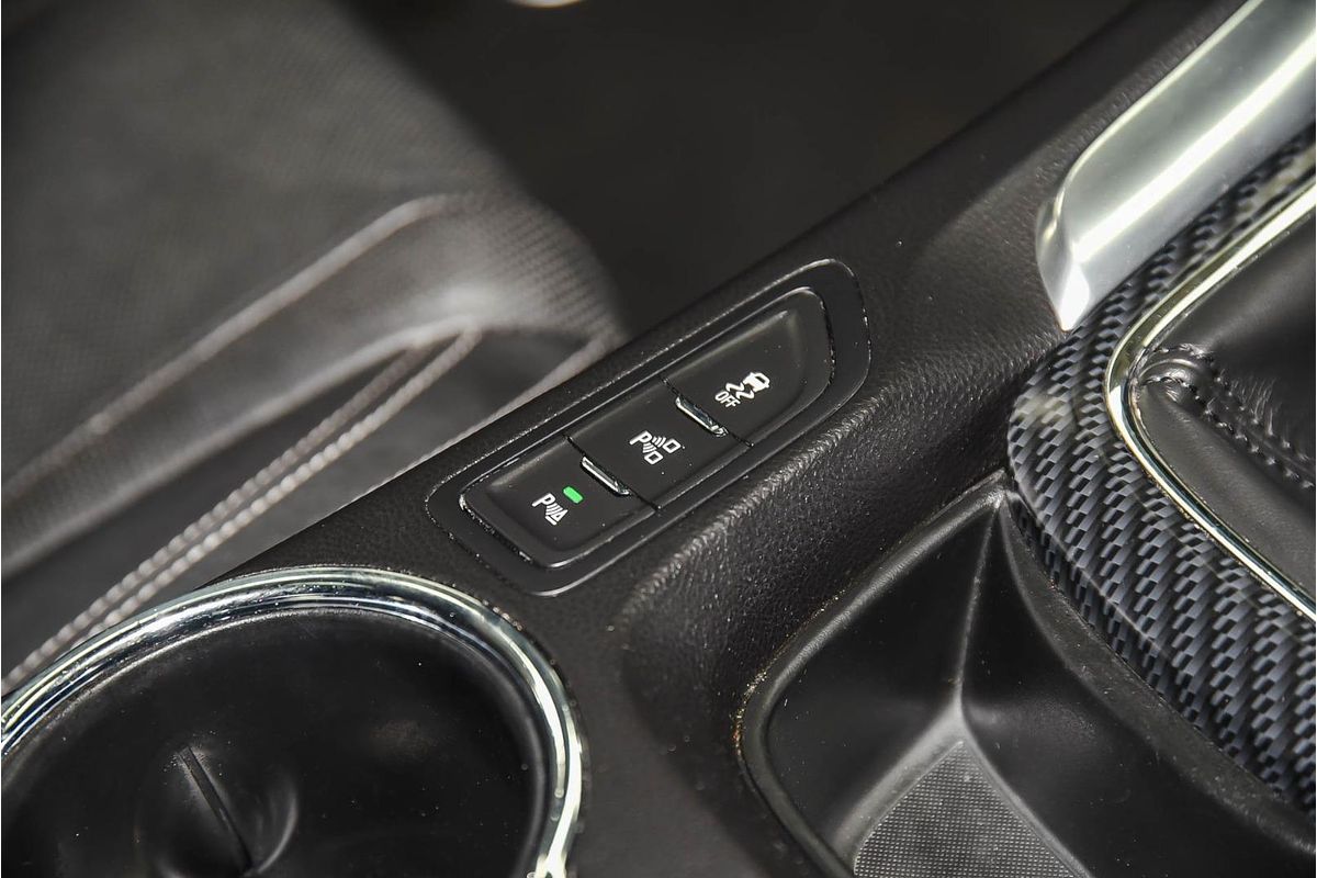 2015 Holden Commodore SS V Redline VF