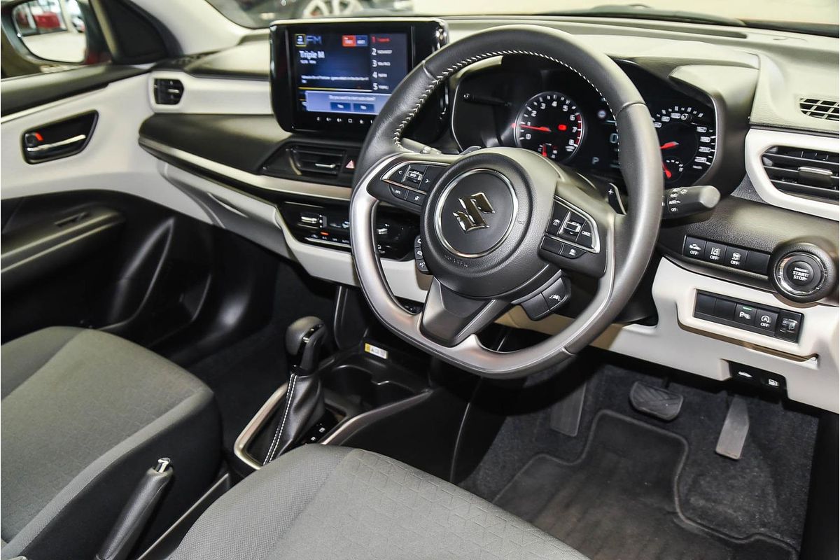 2024 Suzuki Swift Hybrid GLX UZ