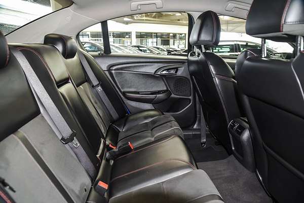 2016 Holden Commodore SV6 Black VF Series II