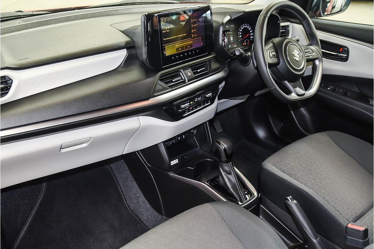 2024 Suzuki Swift Hybrid GLX UZ