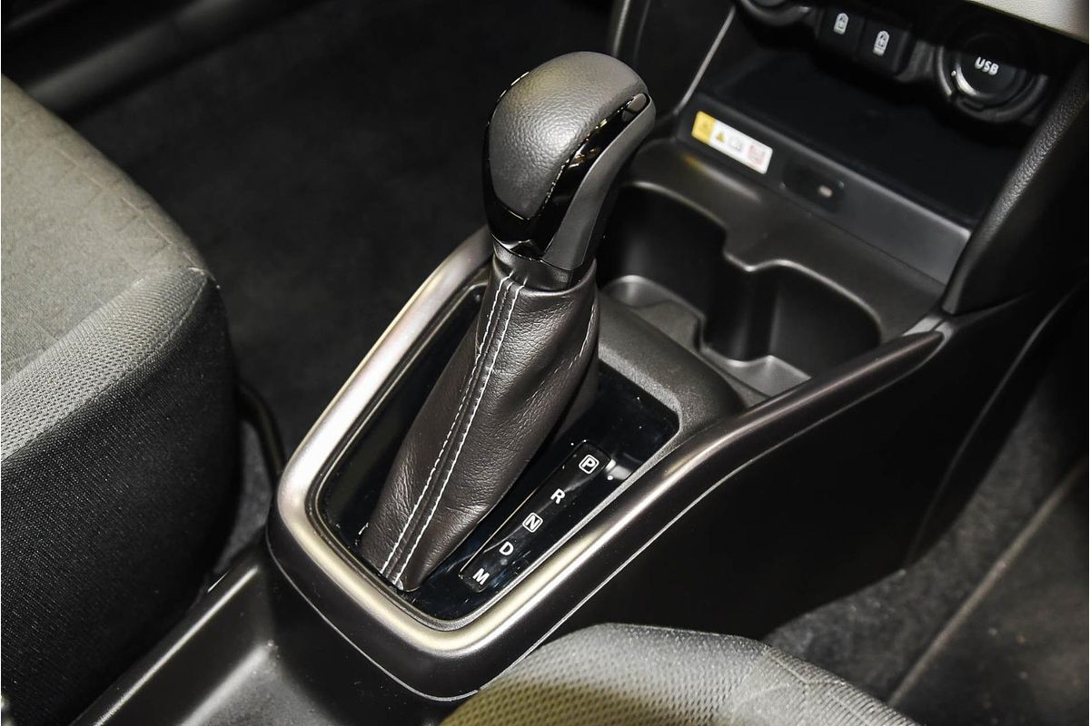 2024 Suzuki Swift Hybrid GLX UZ