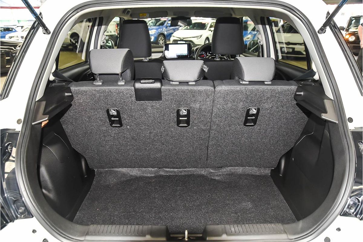 2024 Suzuki Swift Hybrid Plus UZ