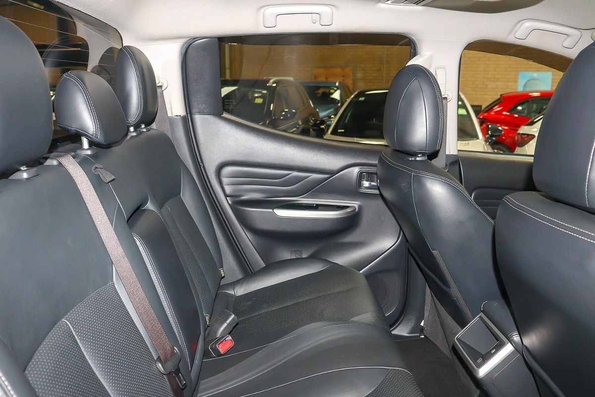 2019 Mitsubishi Triton GLS Premium MR 4X4