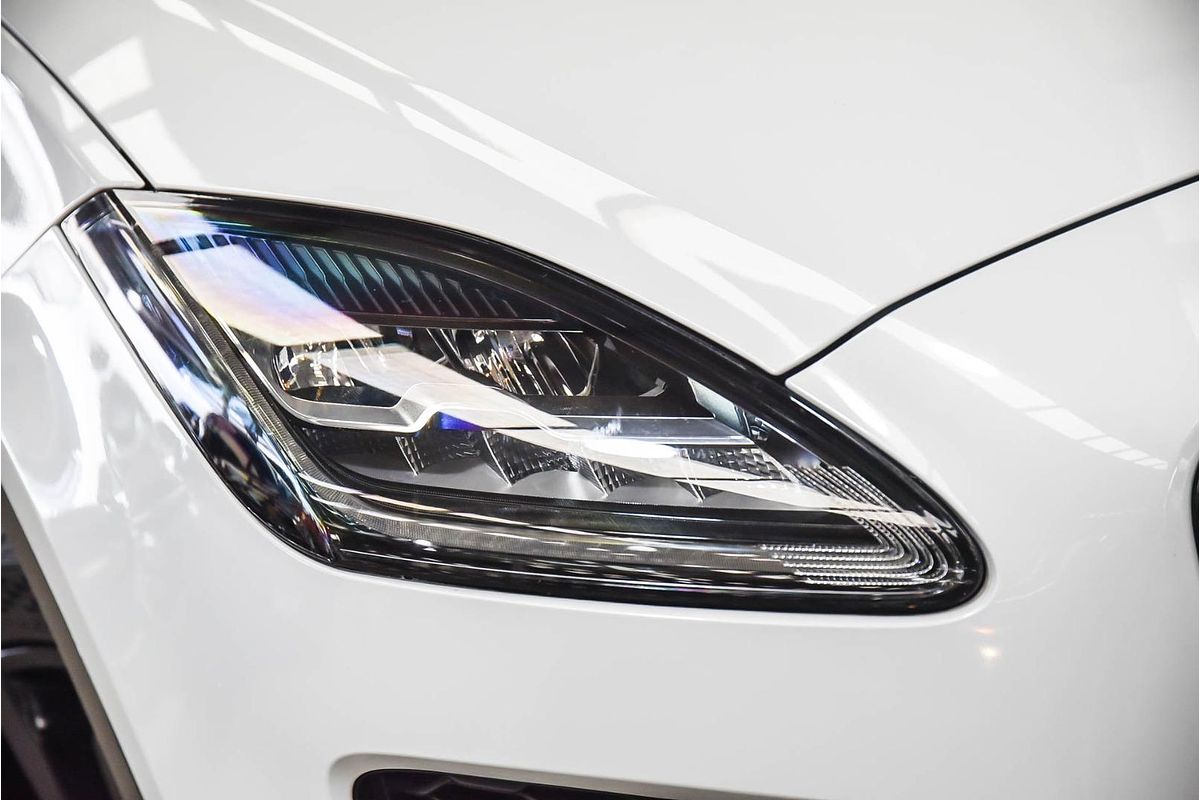 2018 Jaguar E-PACE P300 S X540