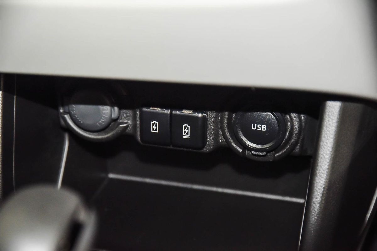 2024 Suzuki Swift Hybrid Plus UZ