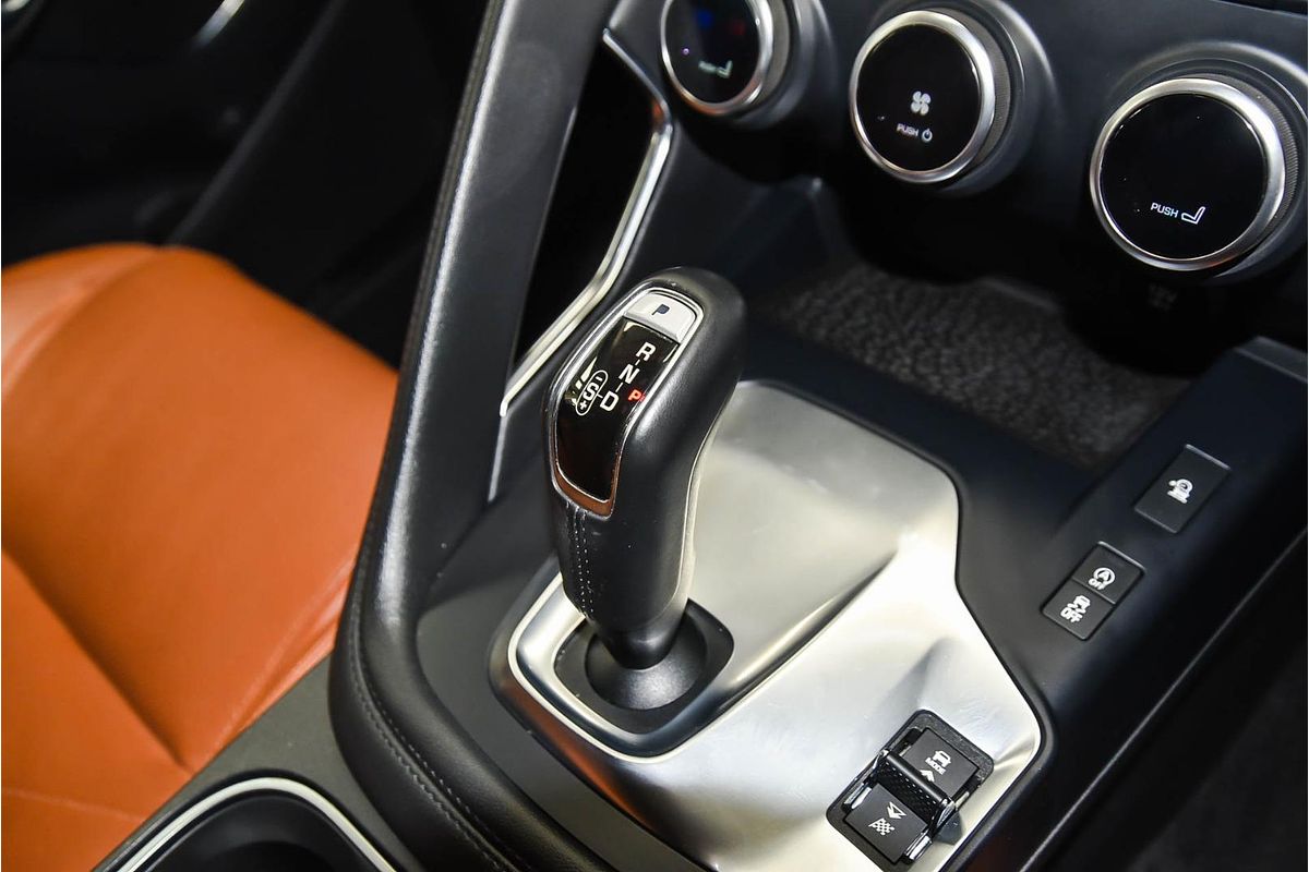 2018 Jaguar E-PACE P300 S X540