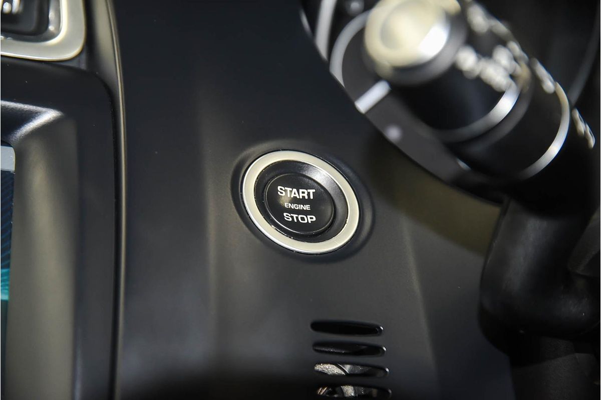 2018 Jaguar E-PACE P300 S X540