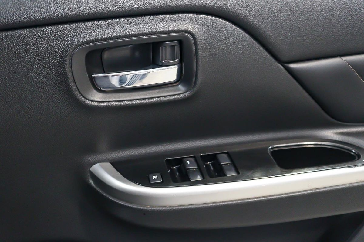 2019 Mitsubishi Triton GLS Premium MR 4X4