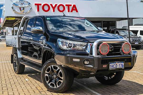 2020 Toyota Hilux SR5 GUN126R 4X4