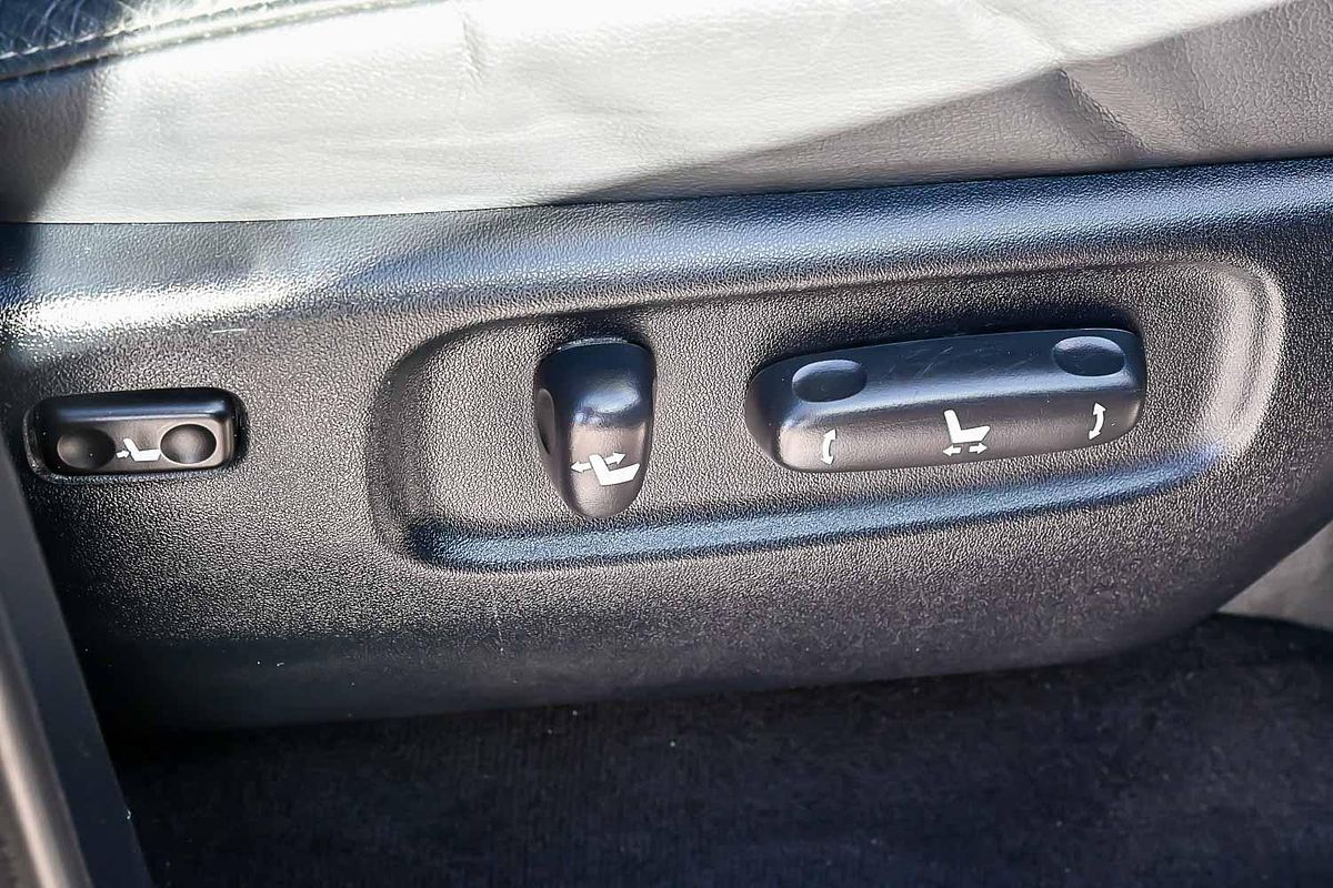 2020 Toyota Landcruiser VX VDJ200R