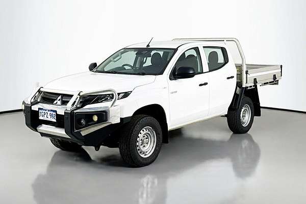 2018 Mitsubishi Triton GLX ADAS MR 4X4