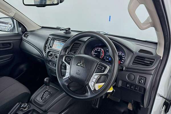 2018 Mitsubishi Triton GLX ADAS MR 4X4