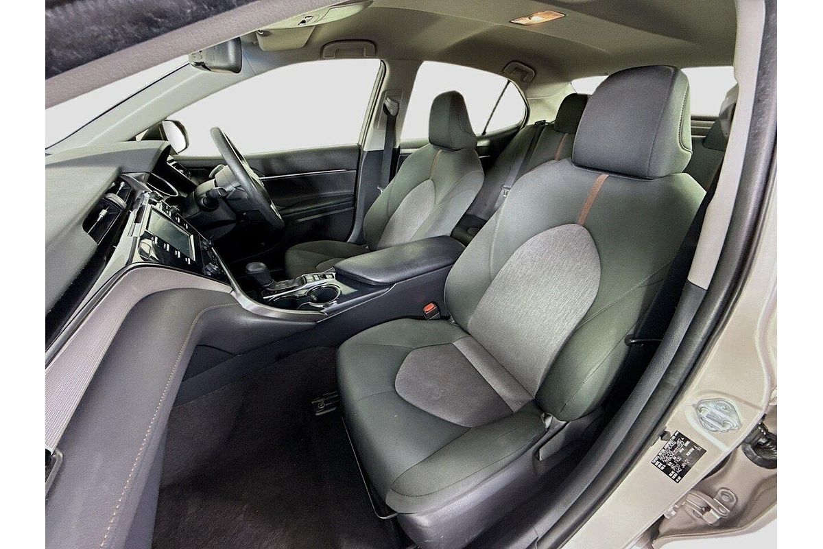 2021 Toyota Camry Ascent AXVH70R