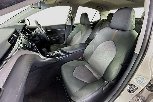 2021 Toyota Camry Ascent AXVH70R