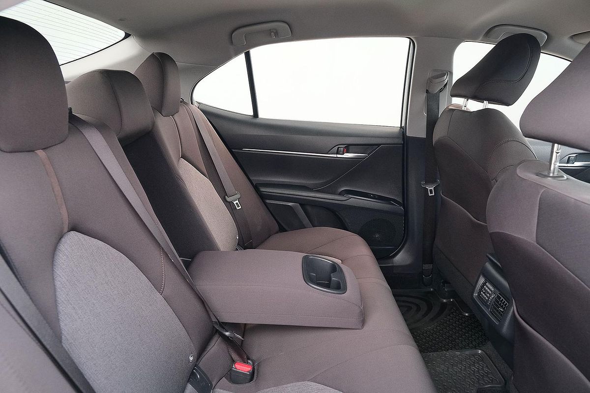 2019 Toyota Camry Ascent AXVH71R