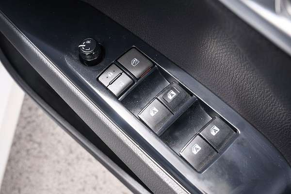 2019 Toyota Camry Ascent AXVH71R