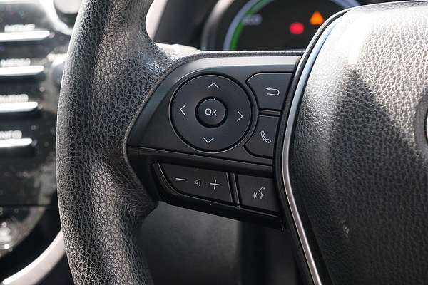 2019 Toyota Camry Ascent AXVH71R