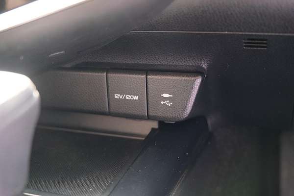 2019 Toyota Camry Ascent AXVH71R