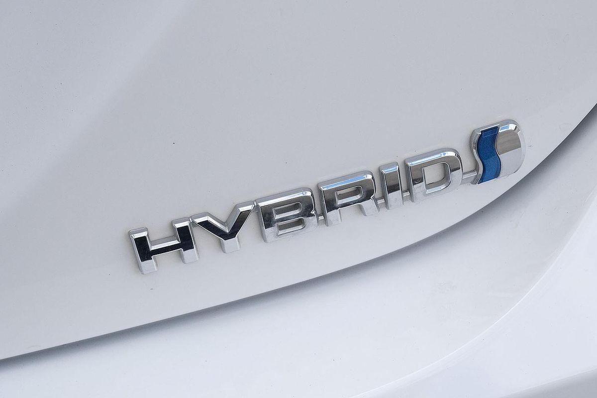 2019 Toyota Camry Ascent AXVH71R