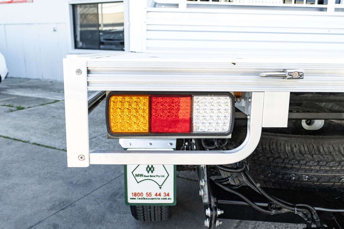 2018 Toyota Hilux SR5 GUN126R 4X4