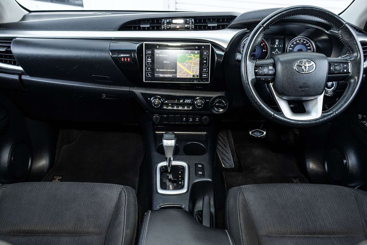 2018 Toyota Hilux SR5 GUN126R 4X4