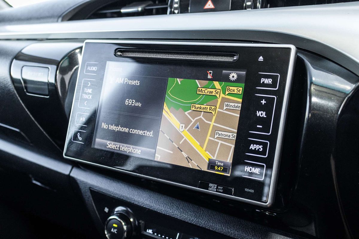 2018 Toyota Hilux SR5 GUN126R 4X4