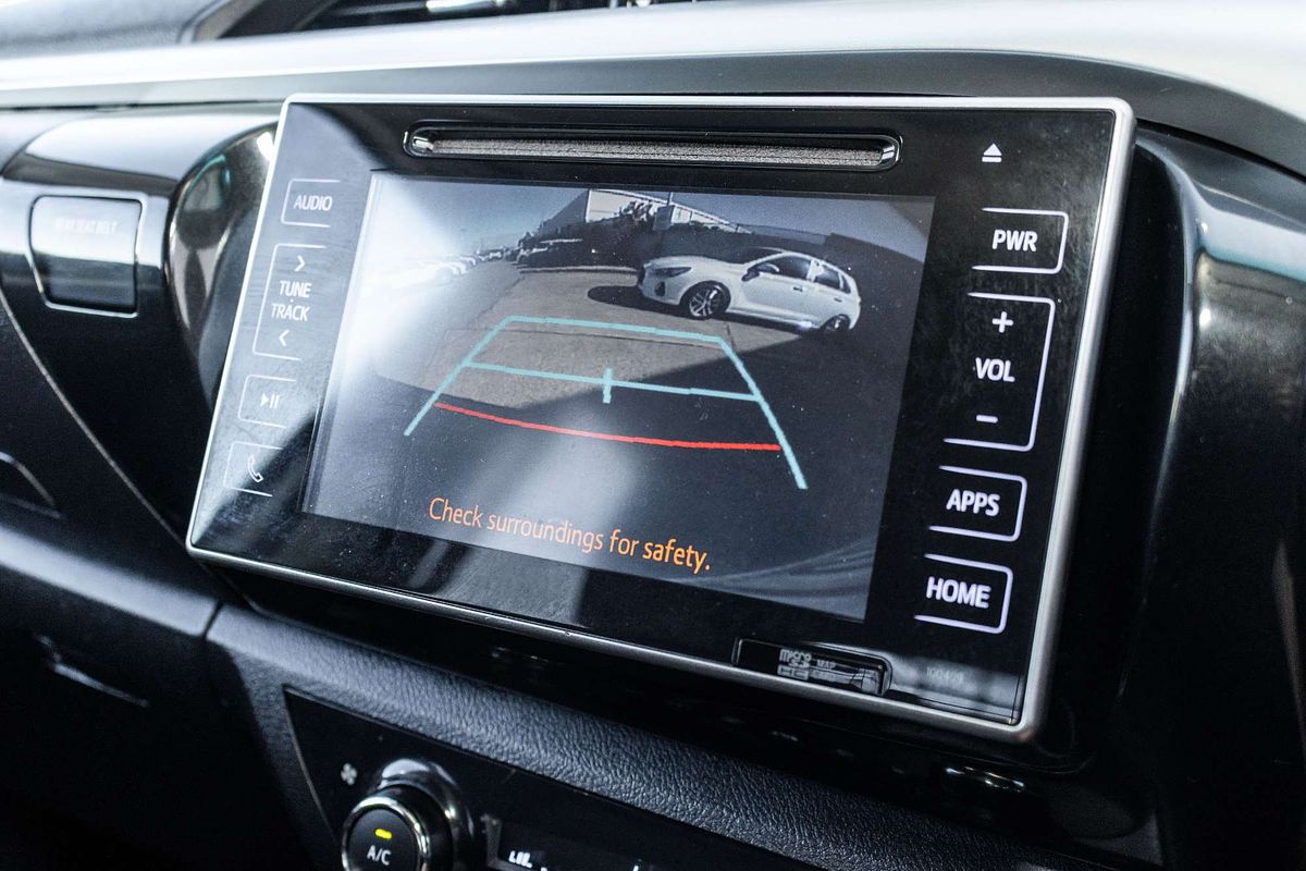 2018 Toyota Hilux SR5 GUN126R 4X4