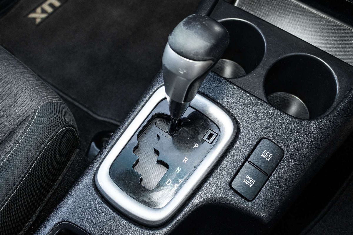 2018 Toyota Hilux SR5 GUN126R 4X4