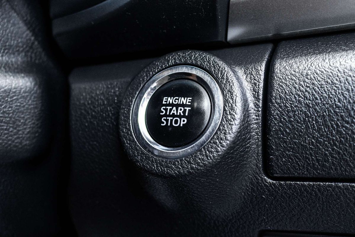 2018 Toyota Hilux SR5 GUN126R 4X4