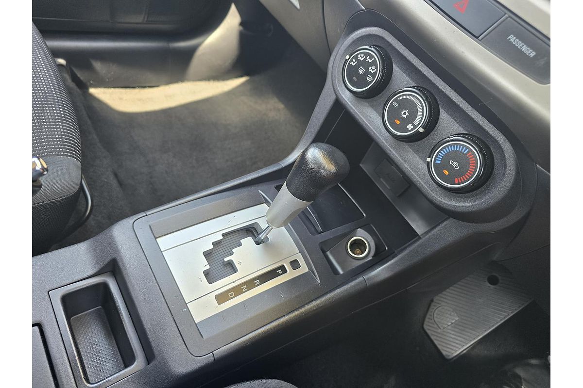 2010 Mitsubishi Lancer ES CJ