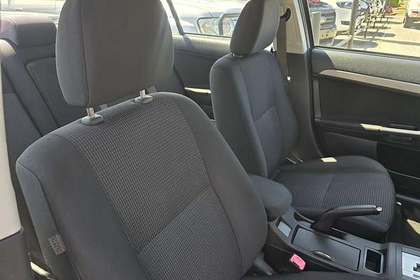 2010 Mitsubishi Lancer ES CJ