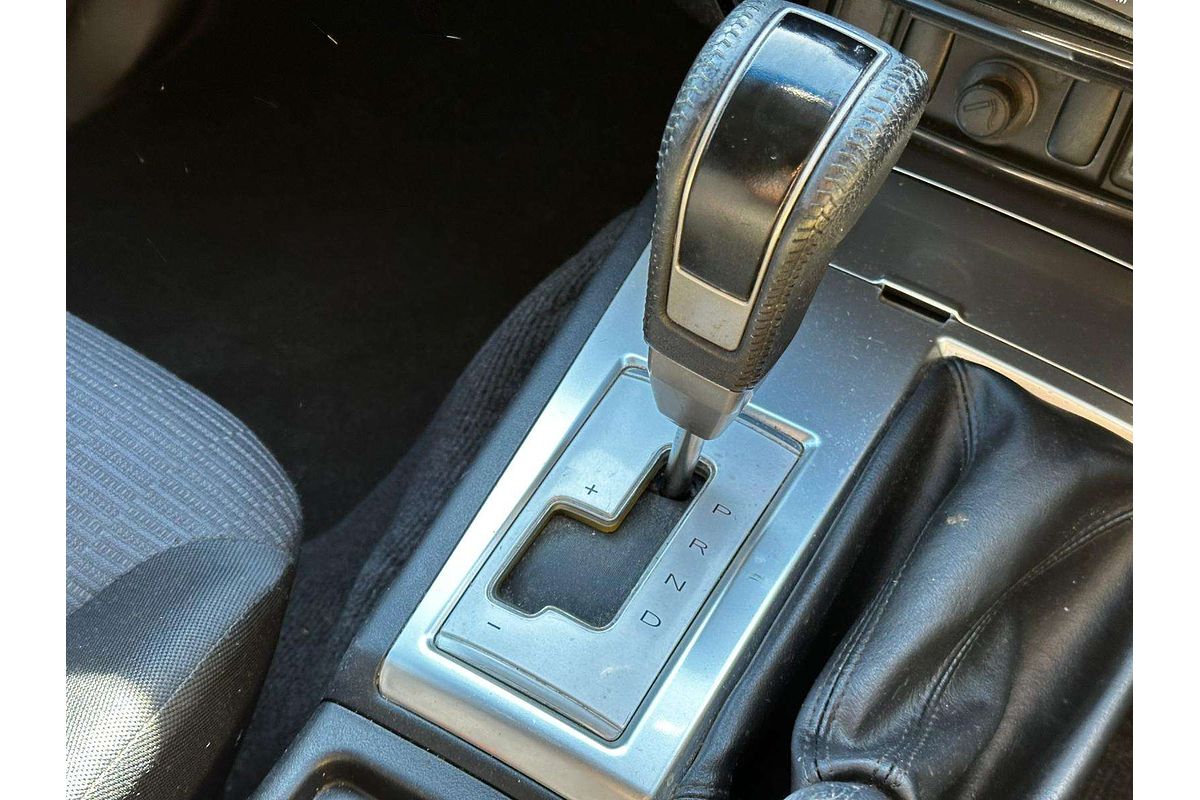 2009 Mitsubishi Challenger LS PB