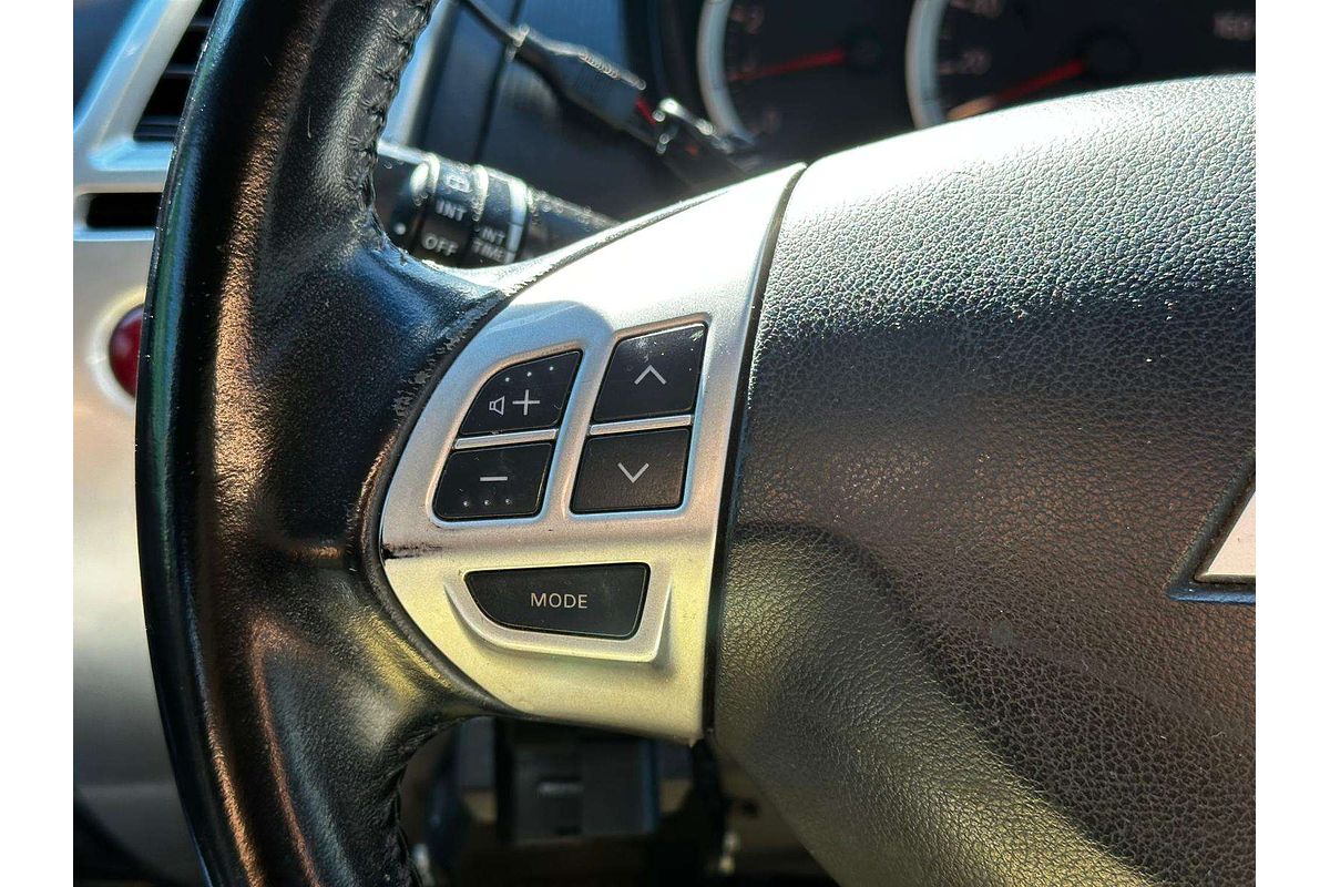 2009 Mitsubishi Challenger LS PB