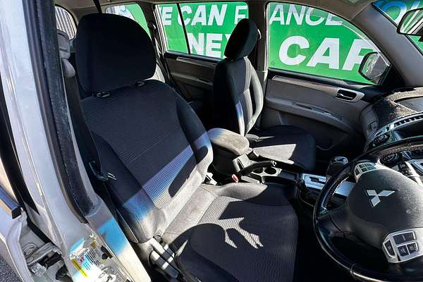 2009 Mitsubishi Challenger LS PB