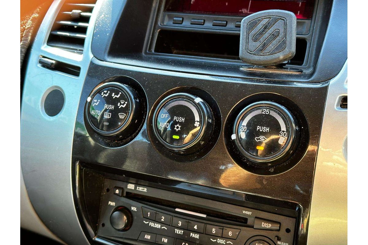 2009 Mitsubishi Challenger LS PB